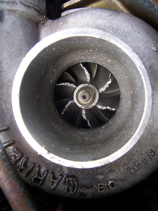 Turbo Değişimi Rehberi: Yeni Turbonuzun Ömrünü Uzatacak 7 Kritik Adım