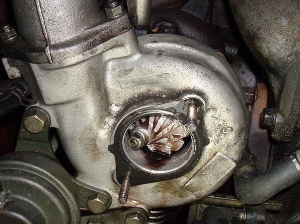 Turboşarj Nedir? Performans, Yakıt Tasarrufu ve Motor Sağlığı Üzerine Tam Rehber